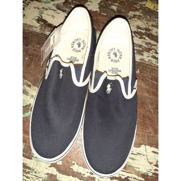 Shoes - Women's shoes